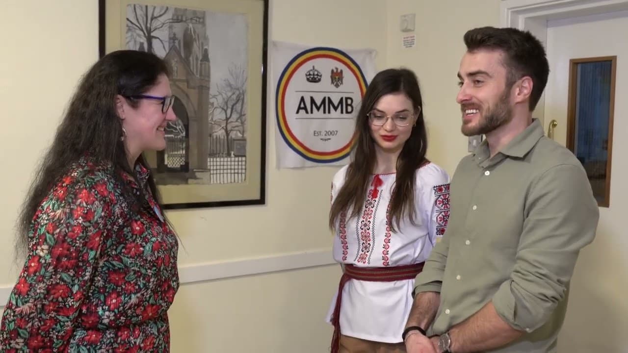 Atmosfera Moldovei în inima Londrei. Diaspora a sărbătorit luna lui Mărțișor [VIDEO]