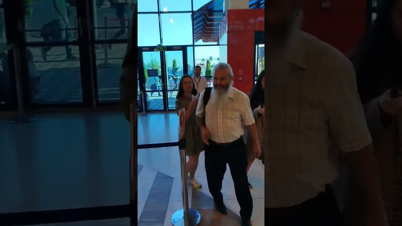 [VIDEO] PREOȚI DIN MOLDOVA trimiși ORGANIZAT la Moscova PENTRU INSTRUCTAJ