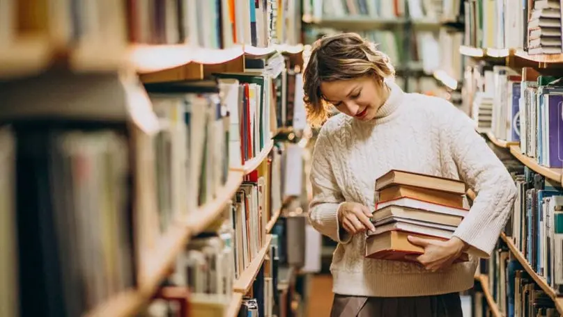 Biblioteca “Ion Druță” din orașul Dondușeni și-a îmbogățit colecția de carte cu peste 2000 de volume