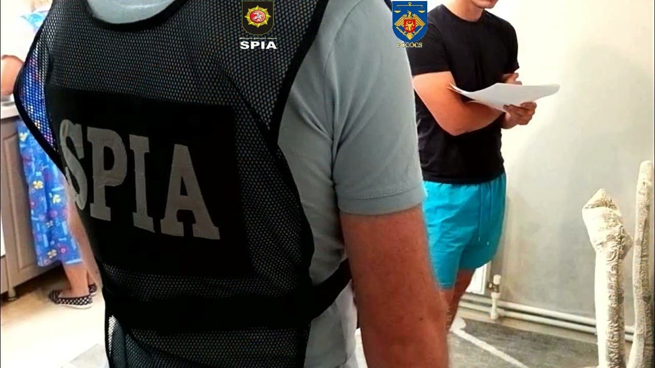(VIDEO) Percheziții SPIA la Direcția Patrulare „Centru” a INSP