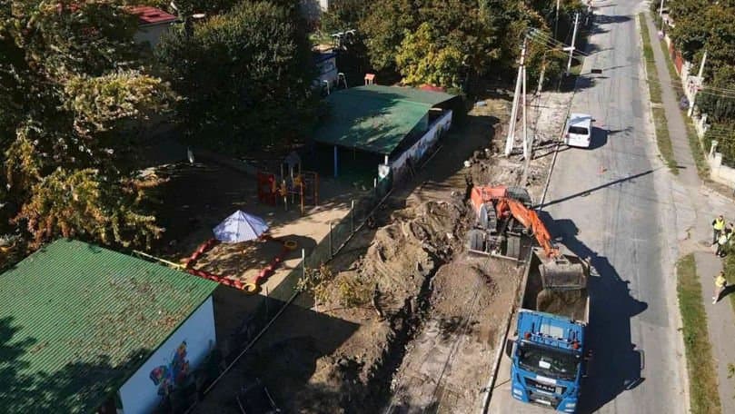Nisporeni: aproape 1,9 km de canalizare nouă pe șase străzi din oraș