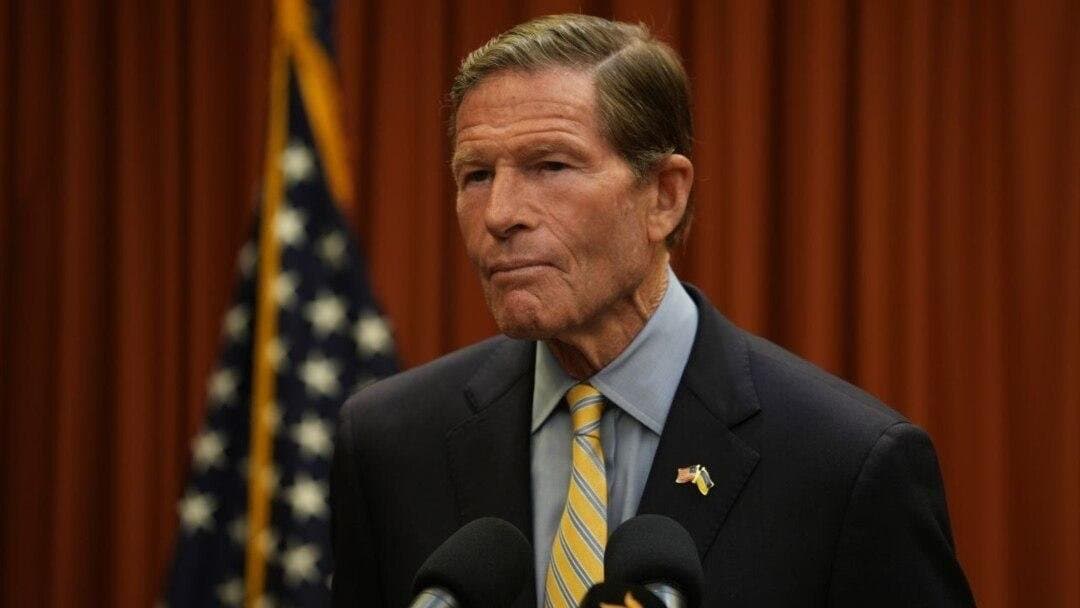 Senatorul Blumenthal cere anularea ridicării sancțiunilor pe dieselul rus (FOTO)