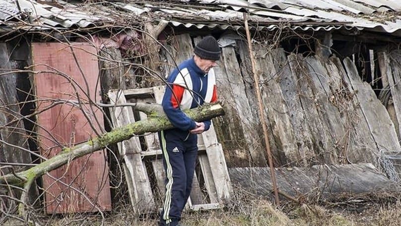 Sărăcia în lume crește: 1,2 miliarde de oameni, peste jumătate copii