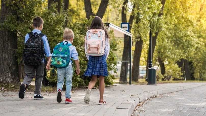 Vacanța de toamnă 2026: elevii au liber 9 zile, între 24 octombrie și 1 noiembrie