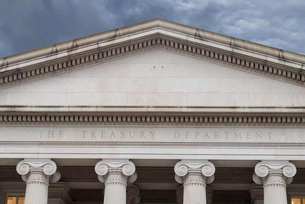 Clădirea Departamentului Trezoreriei al SUA din Washington, privită din exterior