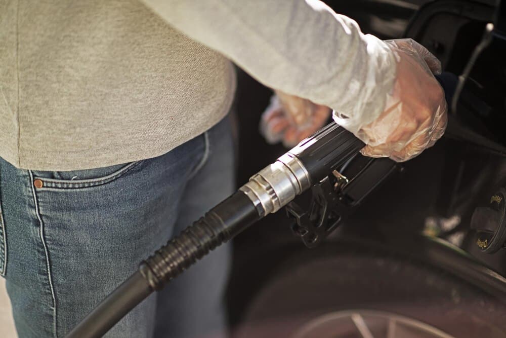 Prețul benzinei în Moldova, octombrie 2026: cum îți calculezi consumul real